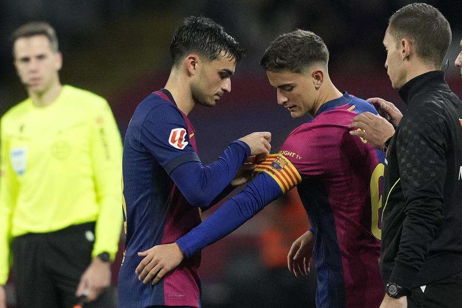 Fodboldånden, der er arvet af FC Barcelonas nr. 6 og nr. 8 trøjer